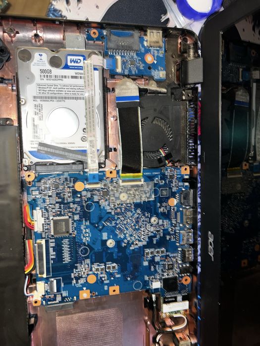 SERVICE Laptopuri Console Repaste Reinstalare Sistem Operare