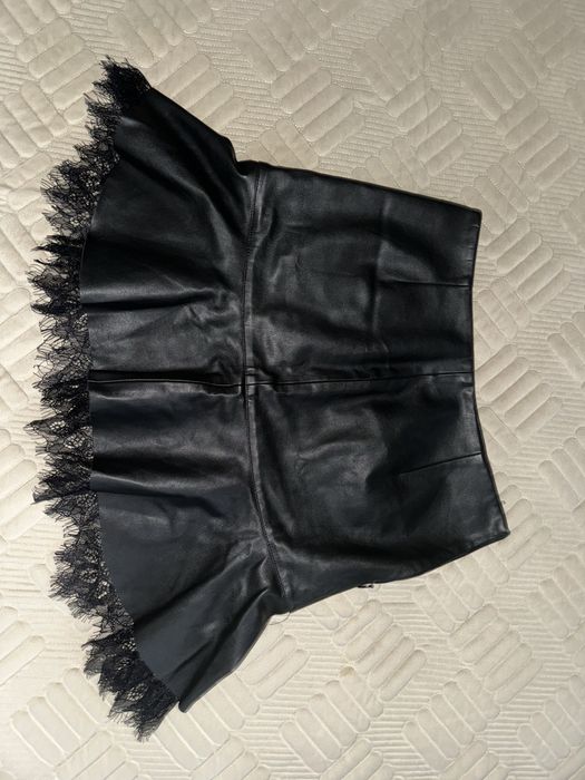 Кожанные шорти и юбка