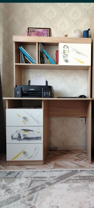 компьютерный стол