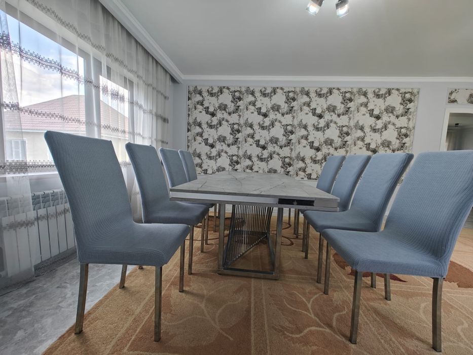 Продам стол со стульями