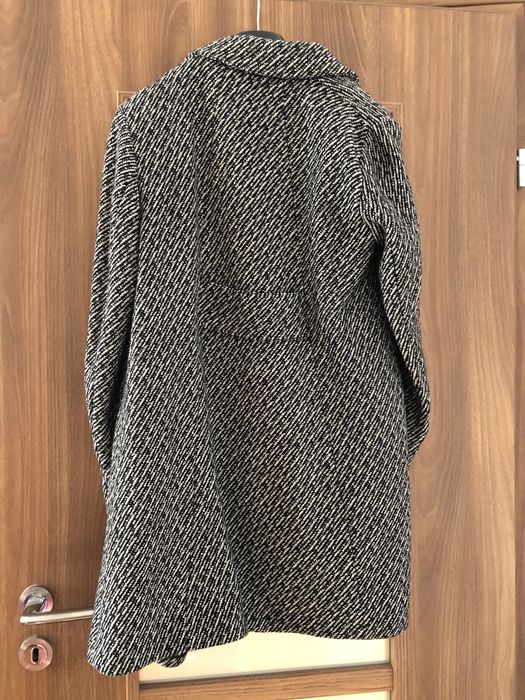 Palton firma H&M, marimea M