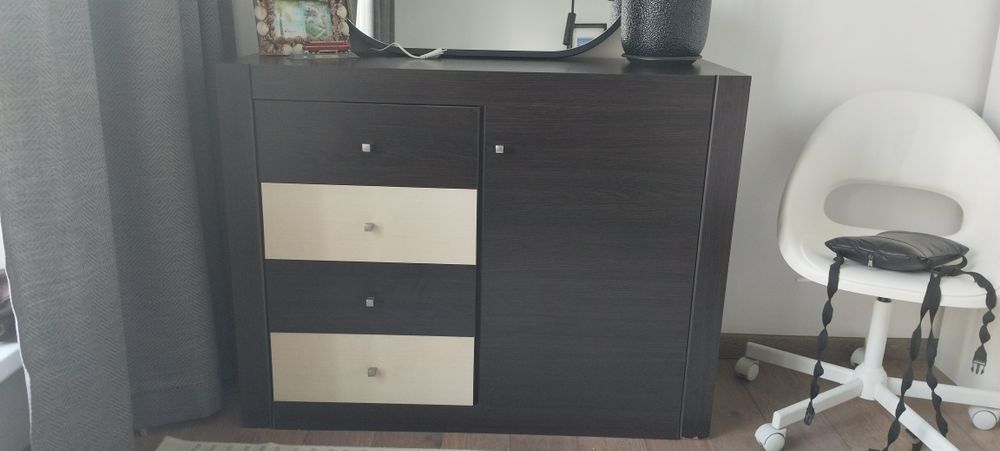 Шифоньер, комод .