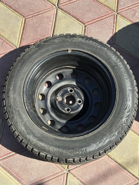 зимние шипы r15