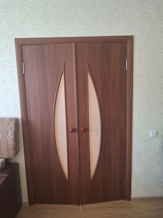 Двери б/у, срочно