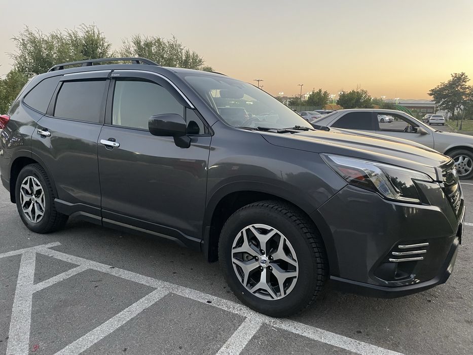 Субару форестер 2023 г.в.