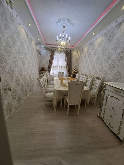 Срочно продаётся квартира 2х комнатная адреса сартепо 62кв 57.000$торг