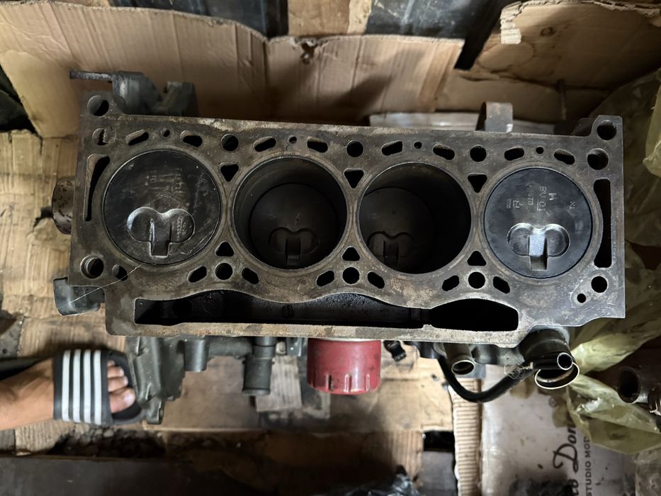 Vand bloc motor ambielat 1.9 diesel Papuc/Pick up 2002/2005