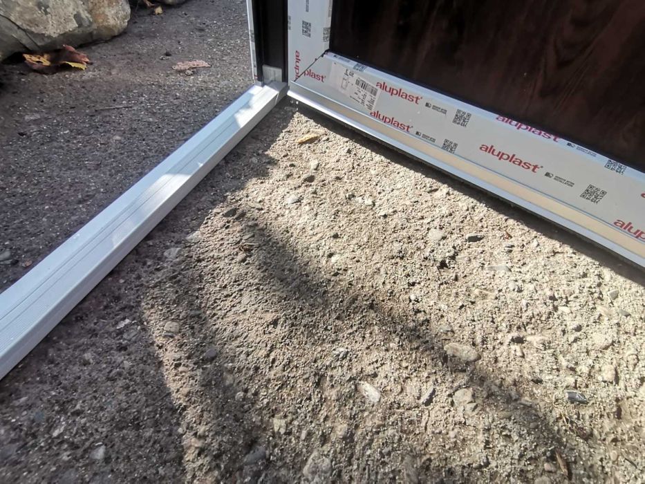 PVC врата  цвят орех