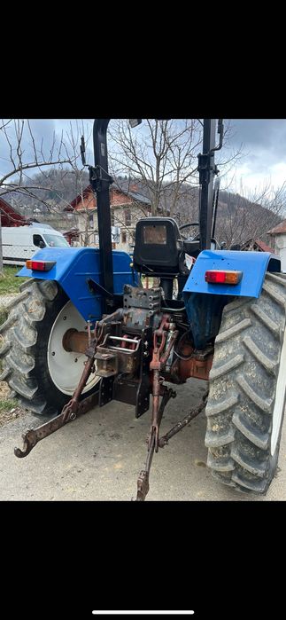 Vând-schimb roti tractor