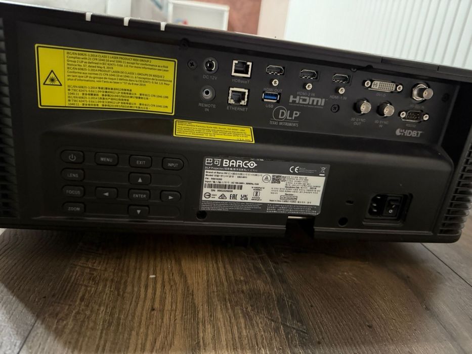 proiector Barco G62-w11