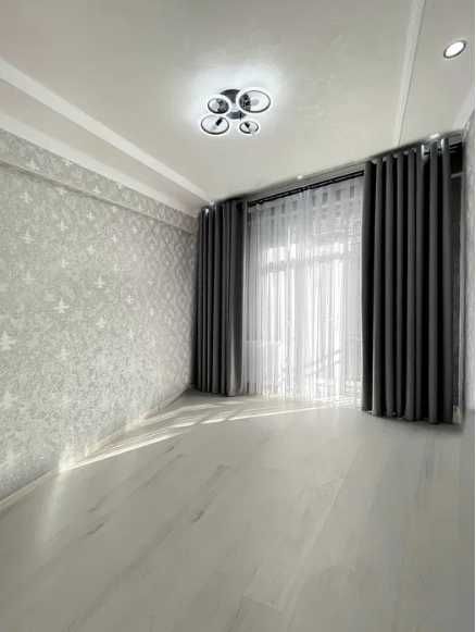 Oчень дешево. Новостройка метро Олмос 4/2/10 (95м2) ремонт мебель.