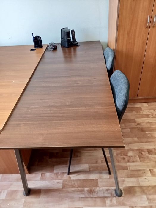 Б/У СТОЛЫ по 10тыс тенге