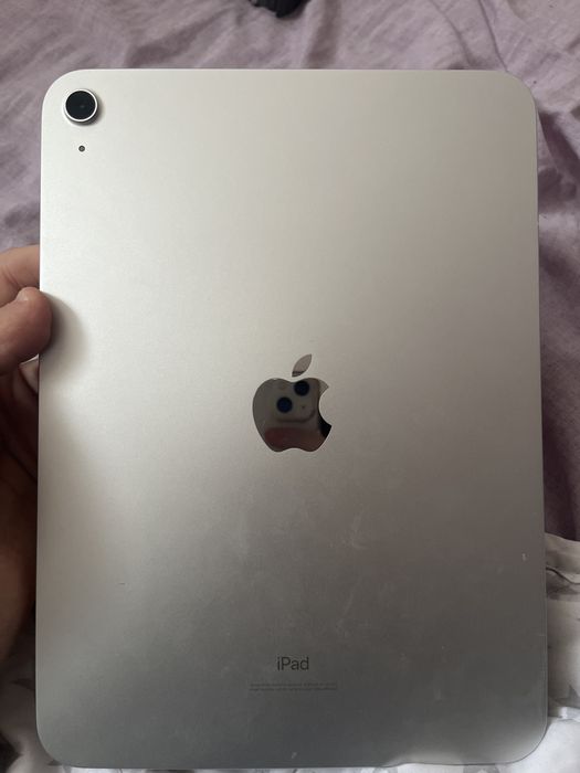 Ipad 10 состояние хорошее не идеал