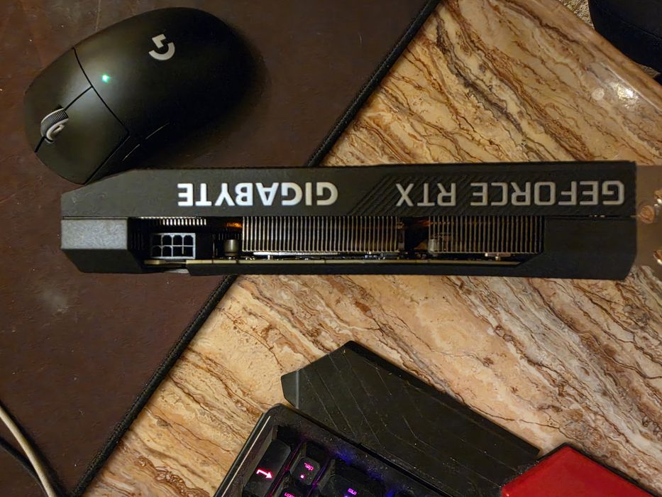 Видеокарта RTX gigabyte 3060 ti 8 гб