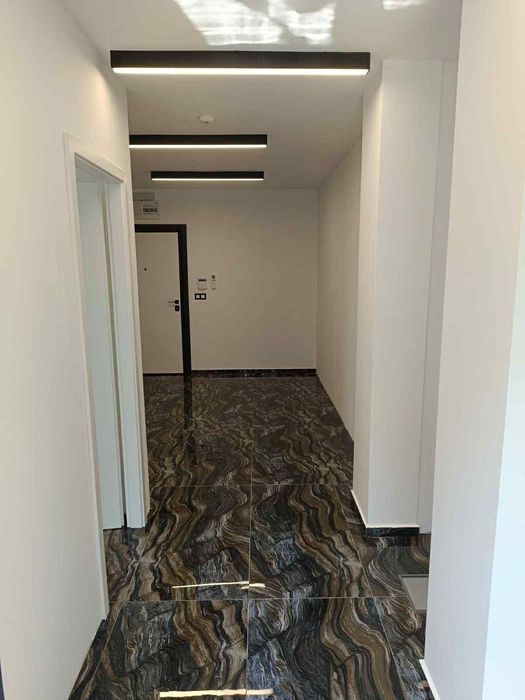 Дава се под наем Офис в София, Лозенец - 91 кв.м за 1160 € - Снимка #4