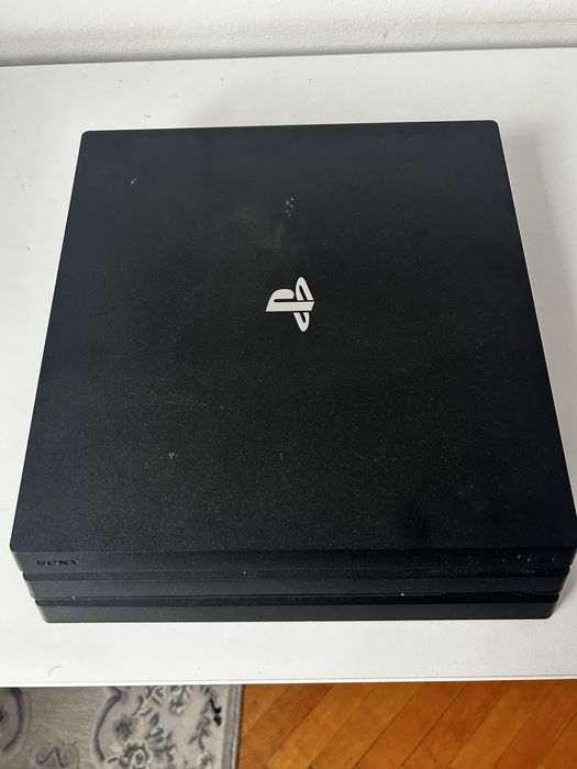 PlayStation 4 in stare perfecta