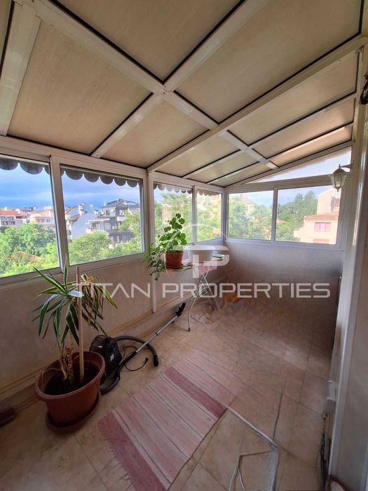 Продава се Тристаен апартамент в Пловдив, Кючук Париж - 115 кв.м за 2018 €/кв.м - Снимка #14