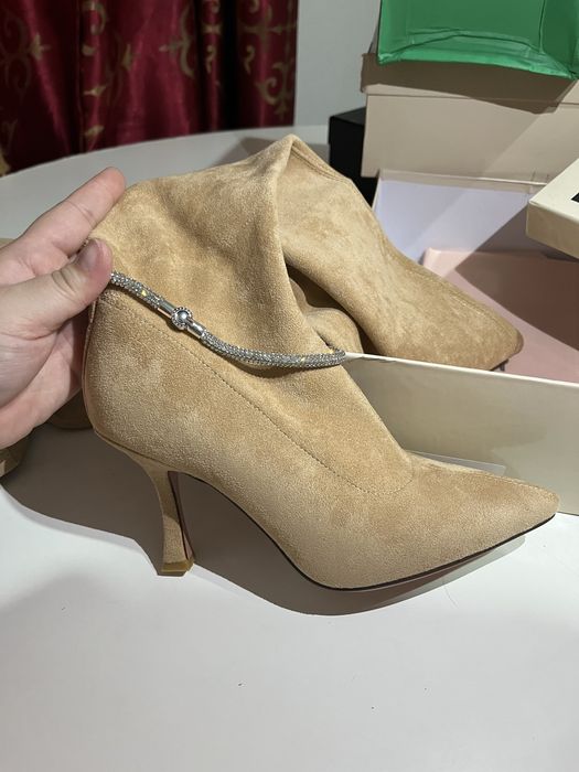 Продам обувь новые