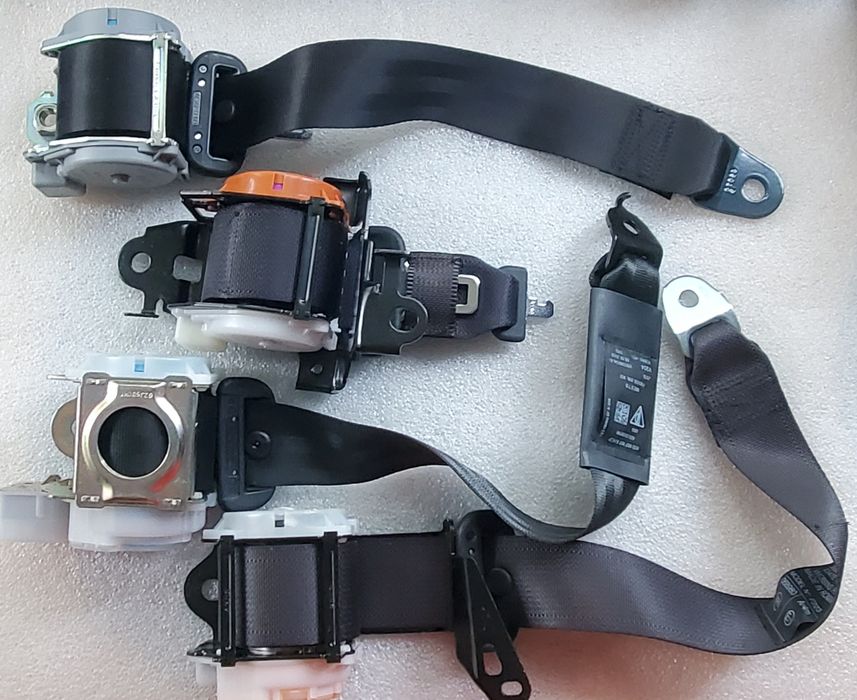 Centura siguranta spate centru noi Toyota Suzuki Porsche Peugeot