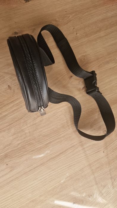 Adidas кожена оригинална кръгла чанта