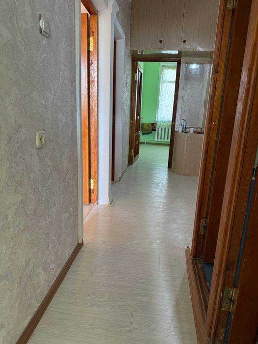 4-х комнатная квартира. 4/4/4  Кара камиш 1/3