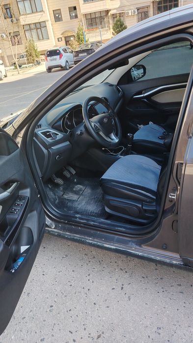 Лада веста крос..