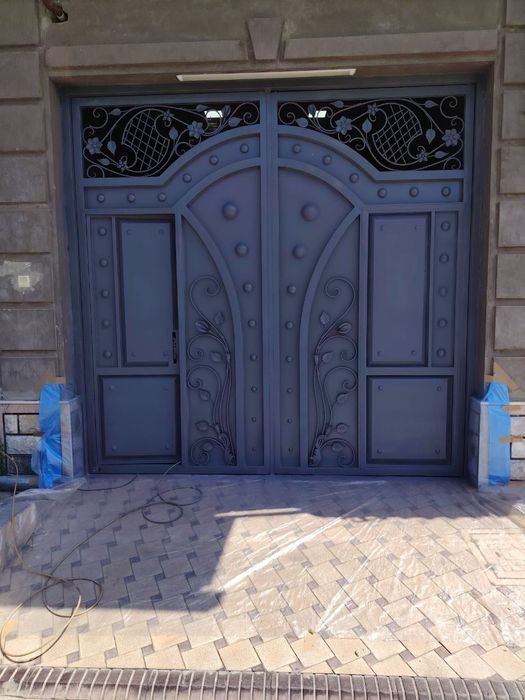 Ремонт Покраска металлоконструкций ворот перил дверей