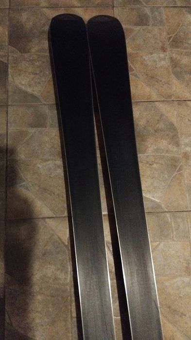 Schiuri Atomic 168 cm