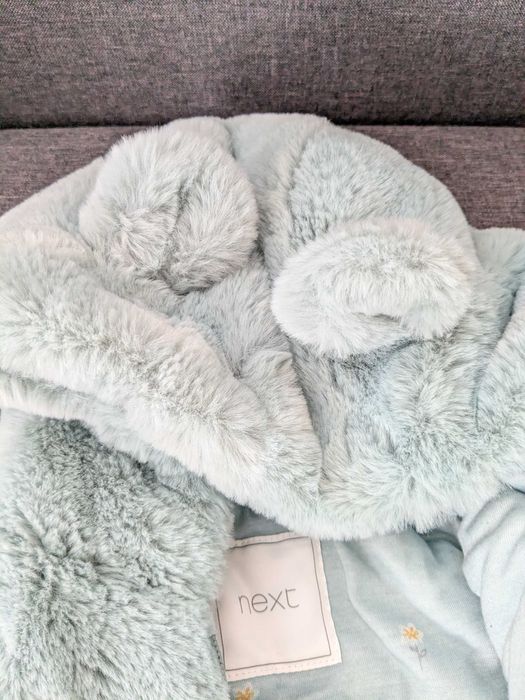 Fat face космонавт, Якета