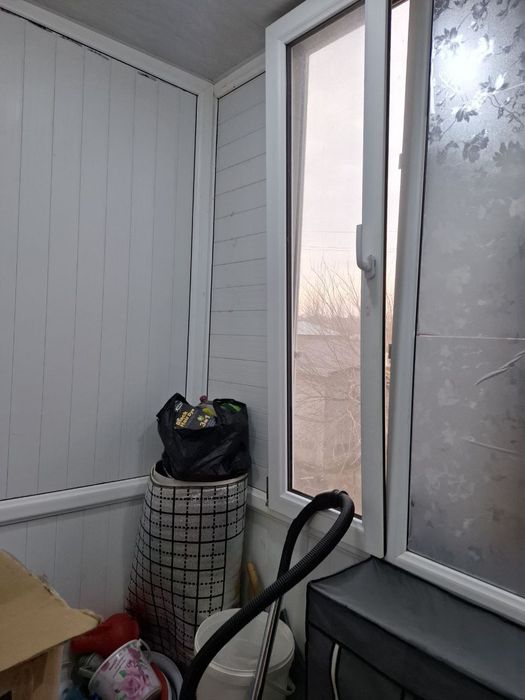 Срочно продаётся 2х комнатная квартира на 4этаж