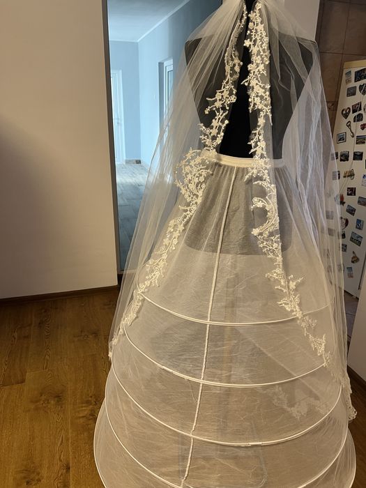 Vand rochie de mireasa