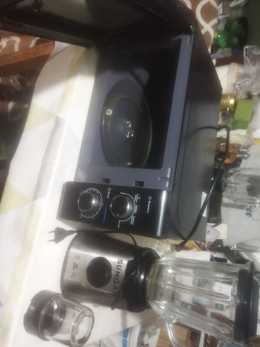 Почти новый Блендер 10тыс.