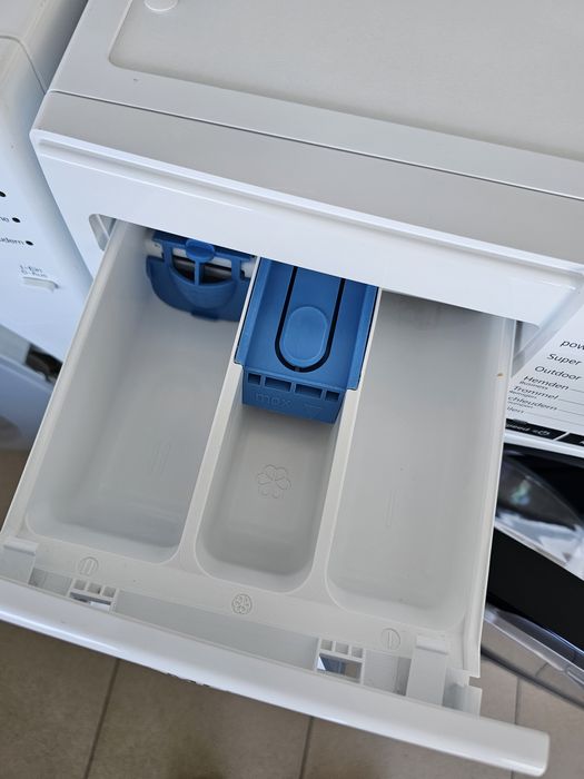 Пералня SIEMENS iQ 700