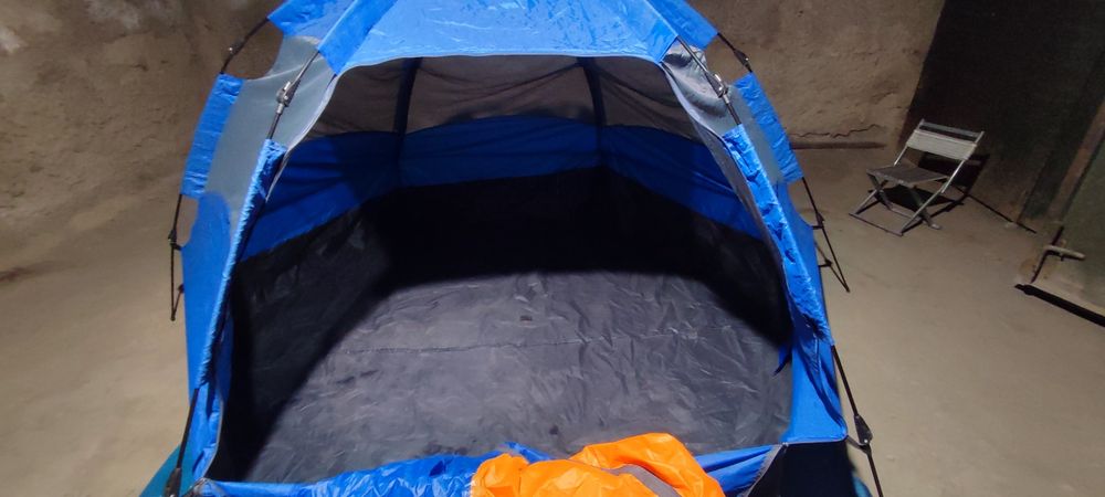 Продаем палатки в отличном состоянии