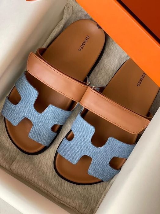 Hermes Chypre sandals