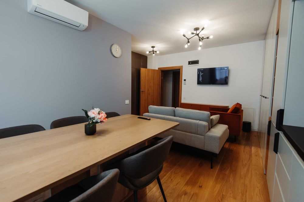 apartament de inchiriat