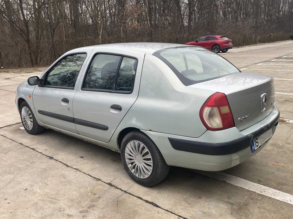 Vand Renault Clio 1.4 Benzină – Funcțional, Acte in regula