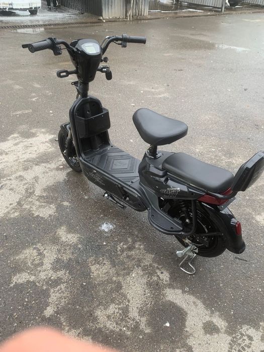 Электроскутер