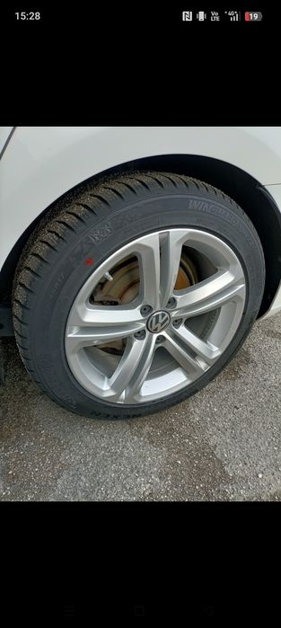 4 Anvelope iarna  235 45 r17 Nexen