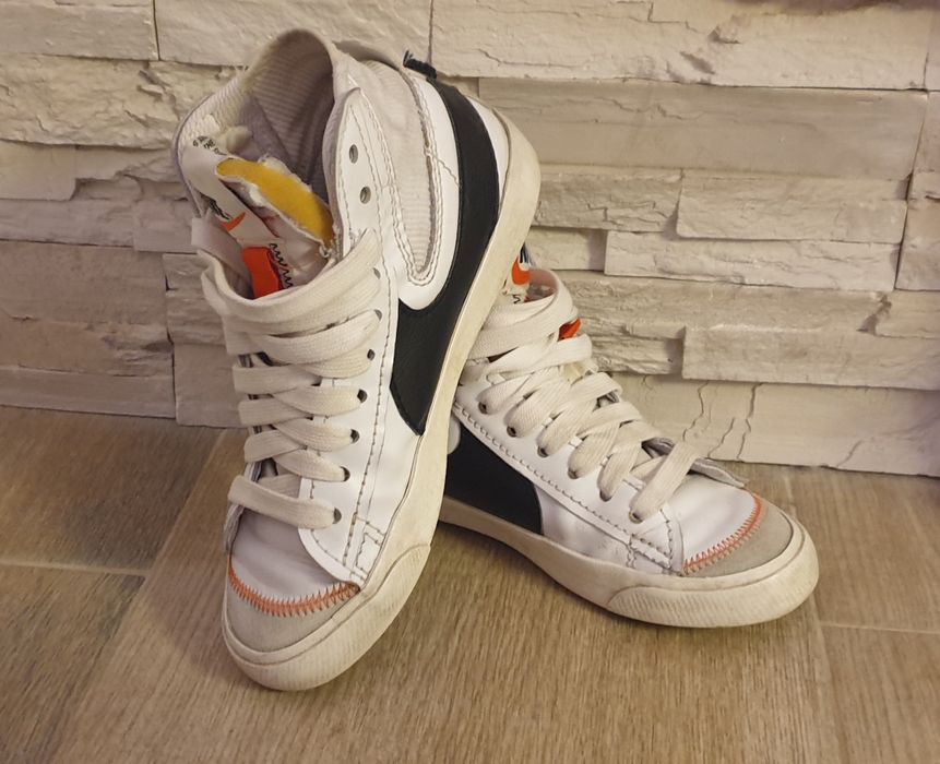 Продавам Оригинални Nike Blazer mid 77 Jumbo номер 38,5