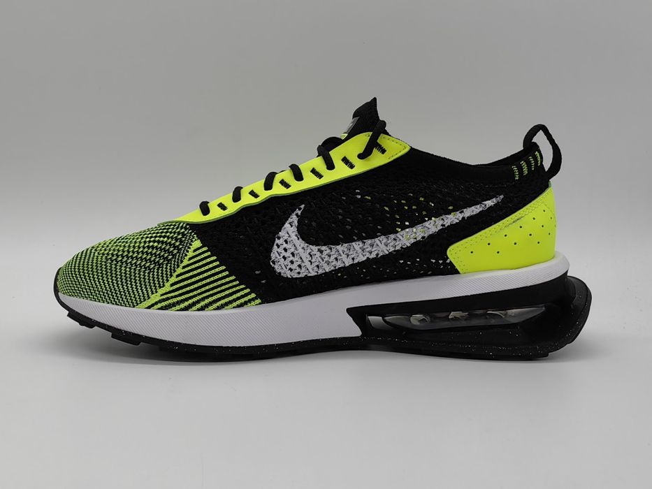 NIKE Air Max Flyknit Racer