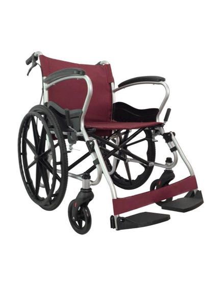 Închiriere scaun cu rotile pentru transport bolnavi la domiciliu