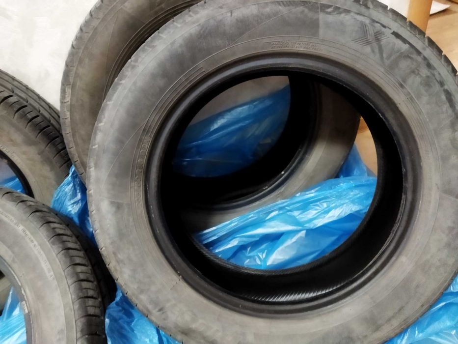 Летние шины  205/60  R16