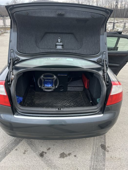 Audi A4 1.9 TDI 131 к.с AWX