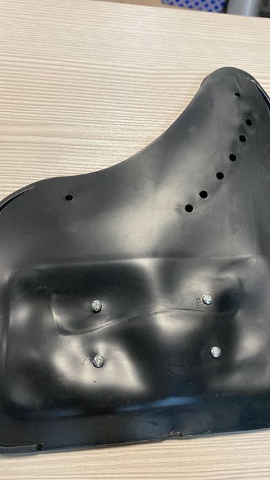 Брызговики Ауди 80 б3 б4