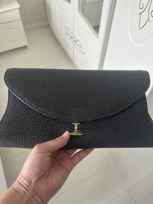 Клатч сумка на цепочке