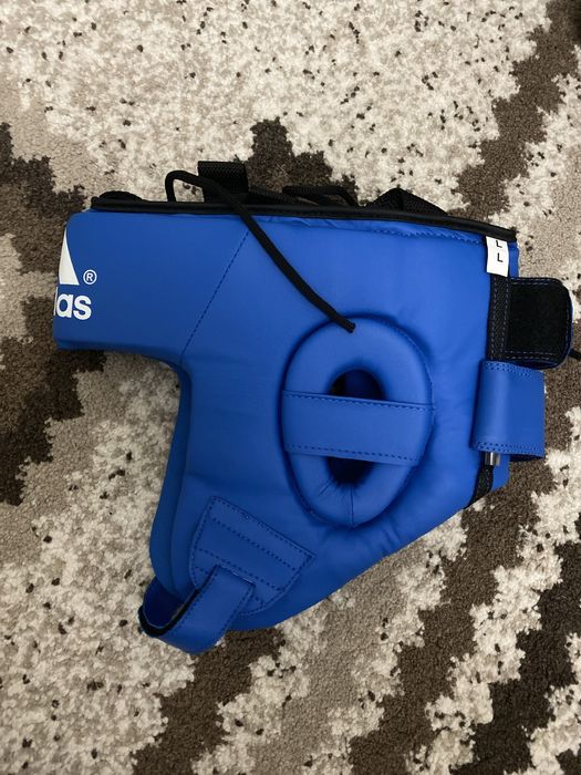 Бокс шлем новый