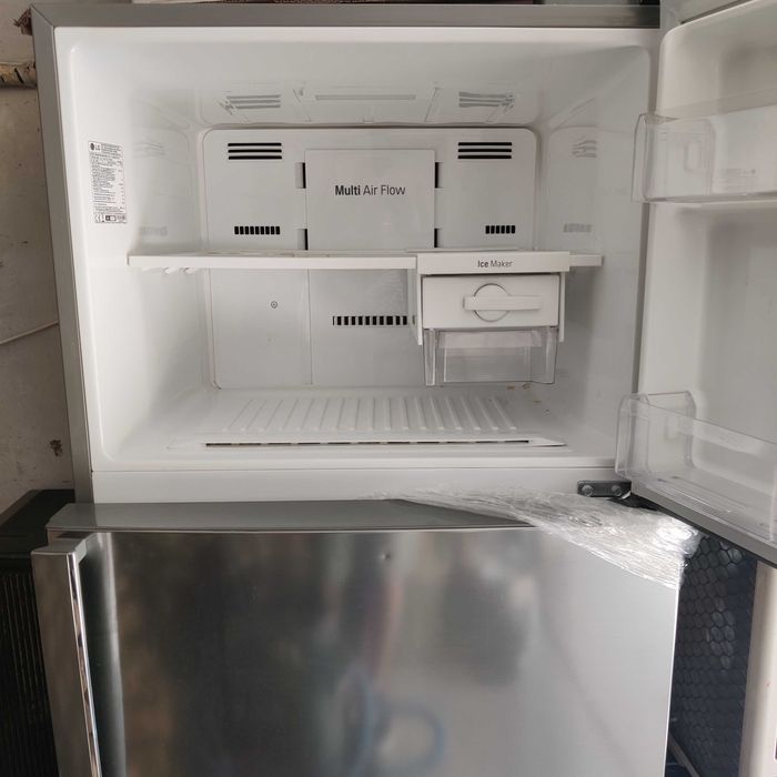 Frigider LG, Total No Frost, Wi-Fi Iasi • OLX.ro