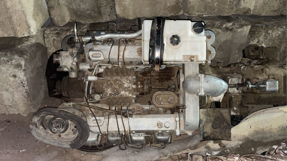 Мотор и кпп на камаз