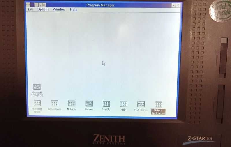 Ретро лаптоп Zenith Data Systems Z-STAR ES